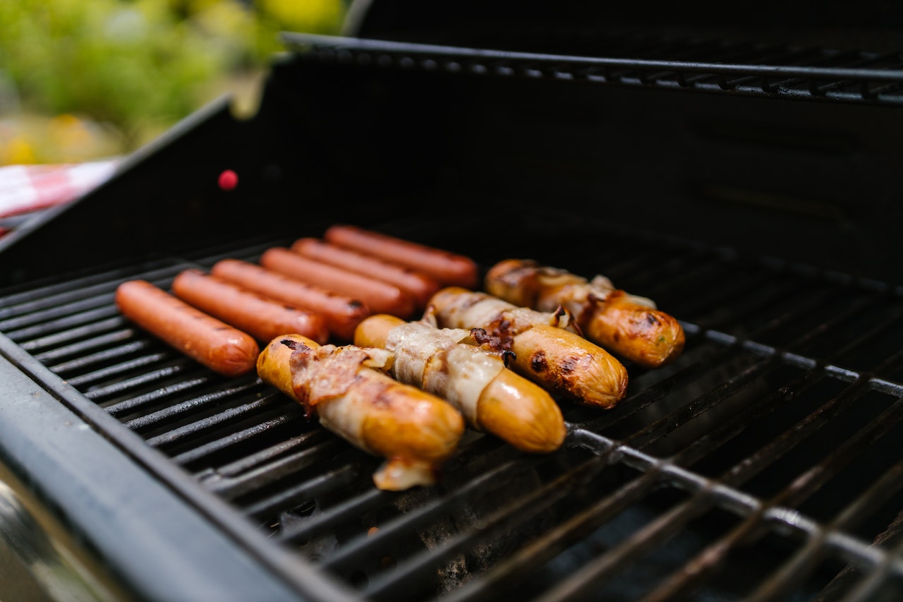 Grilling a Hotdog Symphony: A Comprehensive Step-by-Step Guide